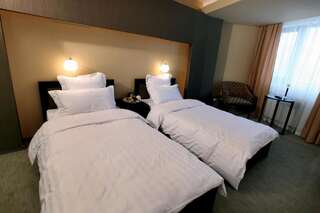 Отель Ambiance Hotel Бухарест Двухместный номер с 2 отдельными кроватями-2